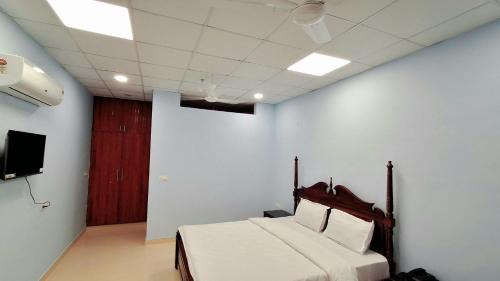 Bani Park Bed & Breakfast | Dev Sneh Residency