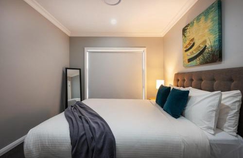 Central Mudgee House | Devan House - An Entertainers' Retreat Close to Town