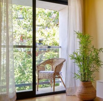 Eixample Apartment | Devesa Park Apartment with Private Parking