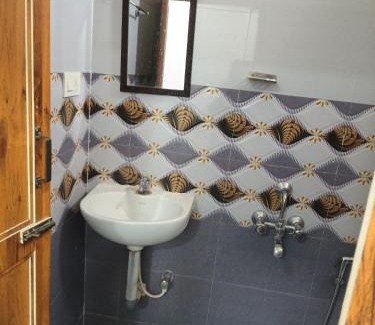 Chennai Hotel | Devi Palace Pattabiram
