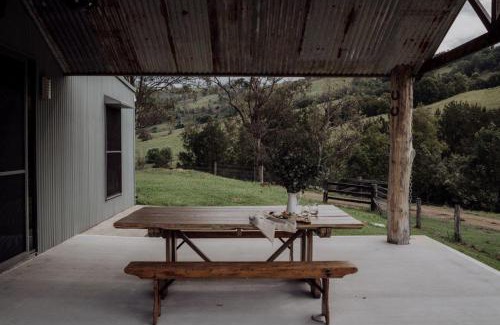 Carrabolla House | Devon Downs