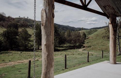 Carrabolla House | Devon Downs
