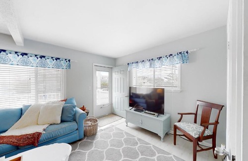 Dewey Beach Apartment | Dewey Villas - 24 Dickinson Ave, Unit #8B