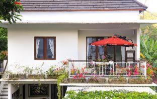 Padangbai Hotel | Dewi Villa Padangbai Hotel