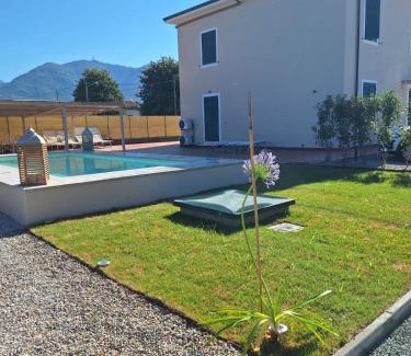Ortonovo Apartment | DGD house