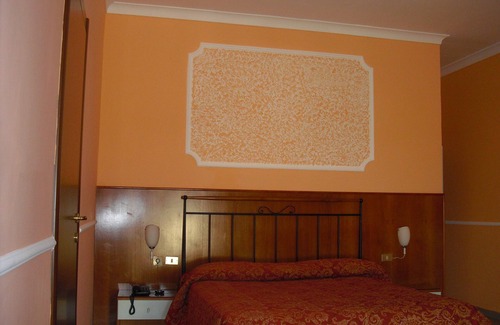 Pozzuoli Hotel | DH Hotel