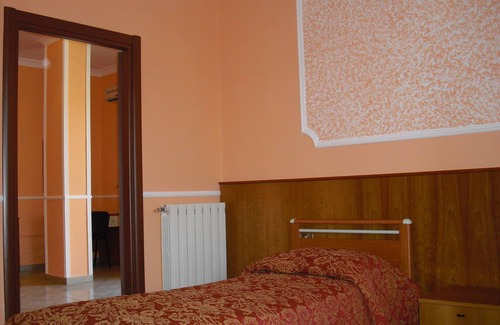 Pozzuoli Hotel | DH Hotel