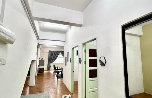 Pontian House | Di Tambak Homestay