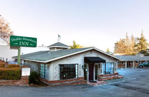 Walnut Creek Hotel | Diablo Mountain Inn Walnut Creek