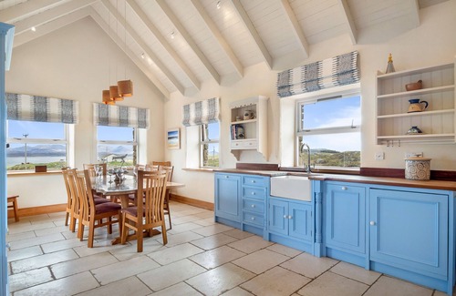 Ballyconneely House | Diamond Cottage Mannin luxurious spacious property