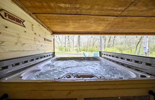 Pickens House | Diamond in the Ruff Hot Tub