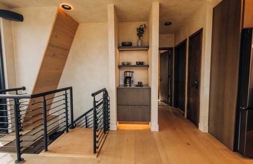 Ligonier House | Diamond View PA: A-Frame~Hot Tub~Sauna~Panoramic Mountain Views