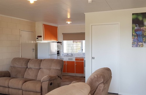 Waihi Beach Apartment | Diamonds on Seaforth - Relax at the beach