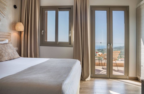Leivathos House | Diana Suites