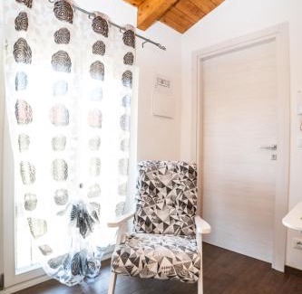 Villanova d'Asti Apartment | Dicentra Guest House