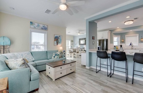 Cutthroat Harbor Estates House | Dickey's Dockside Retreat