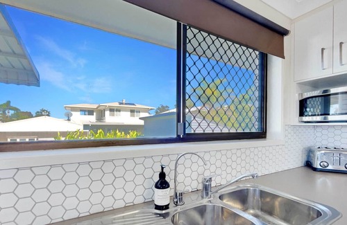 Dicky Beach House | Dicky Beach House with Pool - pets welcome!