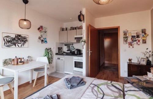 Outer Neustadt Apartment | Die kleine „Louise“ in der Neustadt mit Tiefgarage