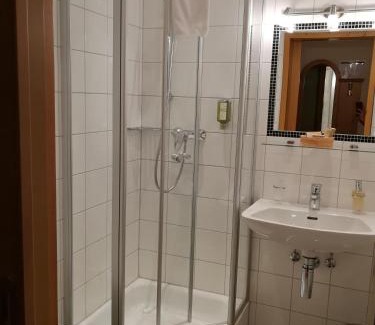 Hoechst Hotel | Die Linde