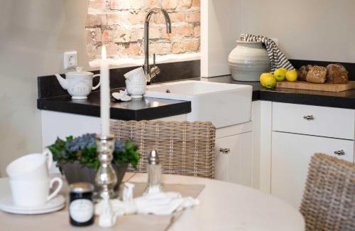 Stolpe Apartment | Die Remise Lexington