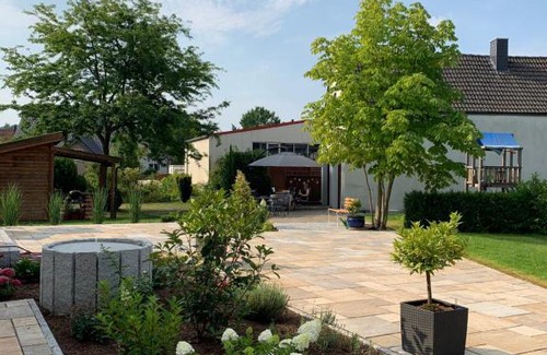 Loehne House | Die Weinsiedelei