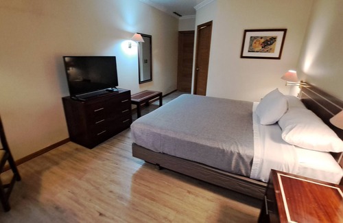 Los Angeles Hotel | Diego de Almagro Los Angeles