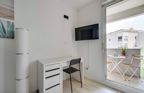 7th Arrondissement Apartment | DIFY Splendide - Jean Macé