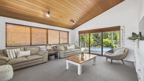 Coffs Harbour House | Diggers Beach Surf House - Pool, Surf Beach, Pets, Sleeps 10