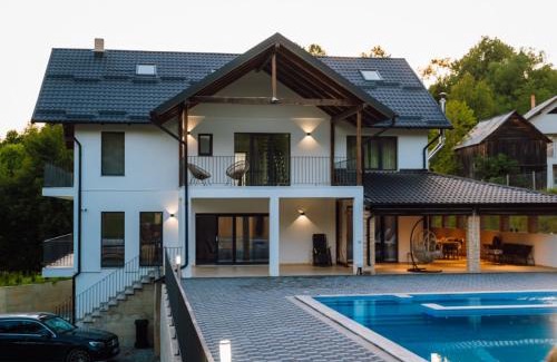 Moisei House | Dimar Retreat Villa