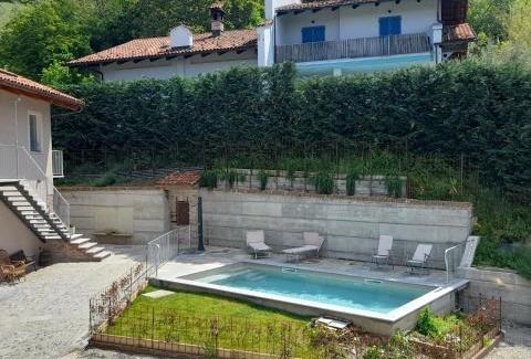 Monforte d'Alba House | Dimora Belebun