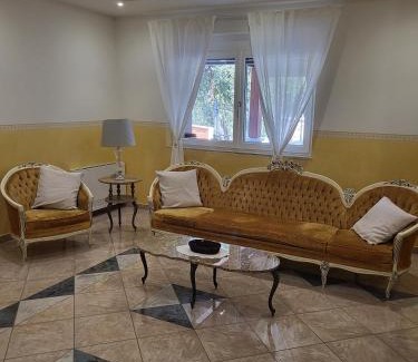 Casoli Apartment | Dimora da Capo Appartamento in Villa