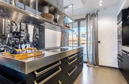 Alba Apartment | Dimora Einaudi - Two Bedroom Apartment, Sleeps 4