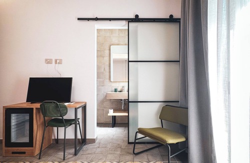 Carini House | Dimora Harmonia, authentic charm combined by modern and refined ambience.