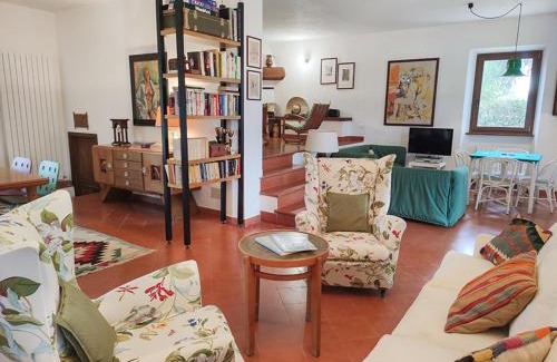 Ripatransone Villa | Dimora Iume 8 pax immersa nel verde