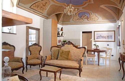 Casalzuigno Apartment | Dimora Vittoria - Lago Maggiore