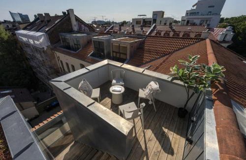 Grunerlokka Apartment | Dinbnb Apartments Grünerløkka I Penthouse with Private Rooftop I 2 Bedrooms & 2 Bathrooms