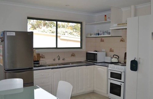 Venus Bay House | Dino's Beach Pad Venus Bay