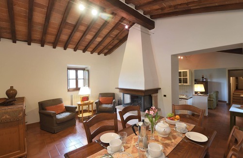 Gaiole in Chianti Villa | Dionisia, Capannole, Gaiole in Chianti, Siena and Chianti