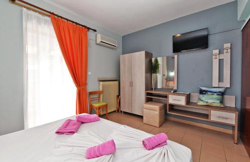 Paralia Dionysiou Apartment | Dionisos Palms Apartments