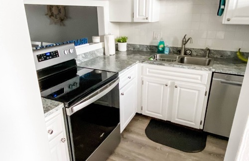 New Smyrna Beach Condo | Direct Ocean Front Cozy Condo with Pool - Amazing View!