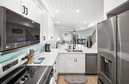 Butler Beach Condo | Direct Ocean View, Steps to beach, Modern Updates