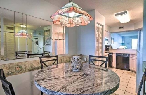 Seawinds Condo Condo | Direct oceanfront Ormond Beach condo with private balcony, heated pool and garage