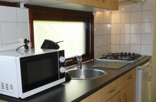 Marum Ski Chalet | Direct tegen het bos gelegen op de grens Friesland,Groningen en Drenthe