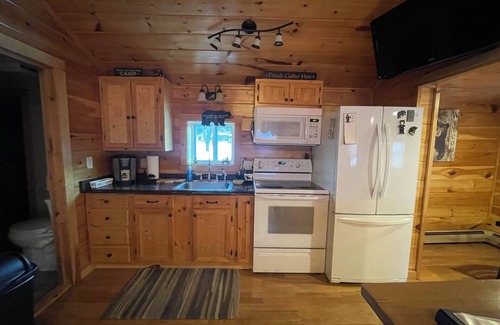Jackman House | Direct trail head access!