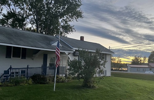 North Vassalboro House | Directly across the street from China Lake and boat launch