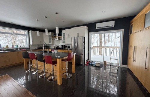 Bromont Ski Chalet | Directly in the mountain for calm and lots of activities