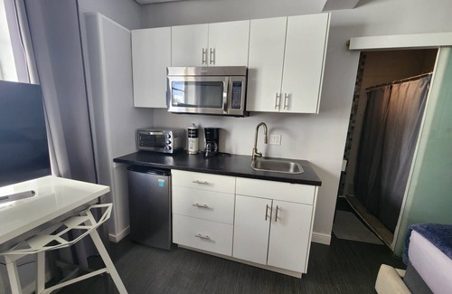 South of Fifth Apartment | Directly on the beach + Free beach lounges! Best location in South Beach