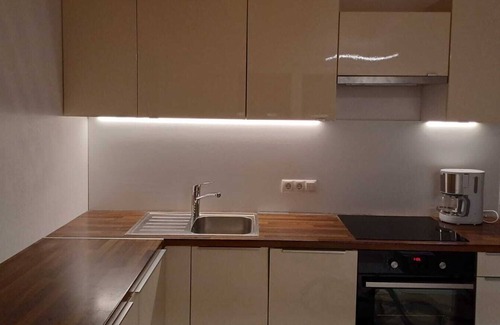Kolsassberg Apartment | Direkt Neben der Skipiste mit Gratis-skikurs für Kinder