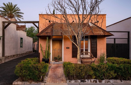 Barrio Historico House | DISCOUNT @ Ochoa Casita - Barrio Viejo designer