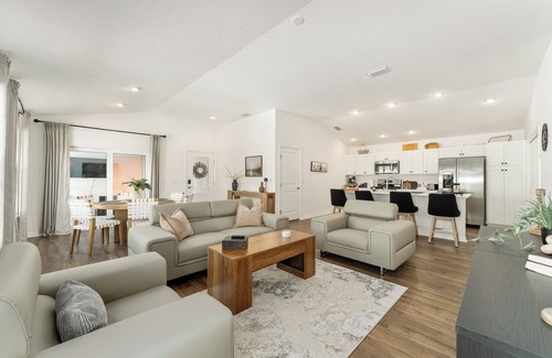 Sumter County Villa | DISCOUNTED 2-bed Patio Villa in Waters Edge, near Eastport. Avail. Nov, Dec, Jan